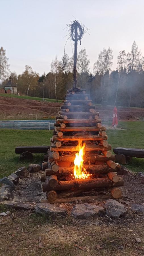 Chatka Agawa nová v areálu Koupaliště Bystré v Orlických horách Exterior foto